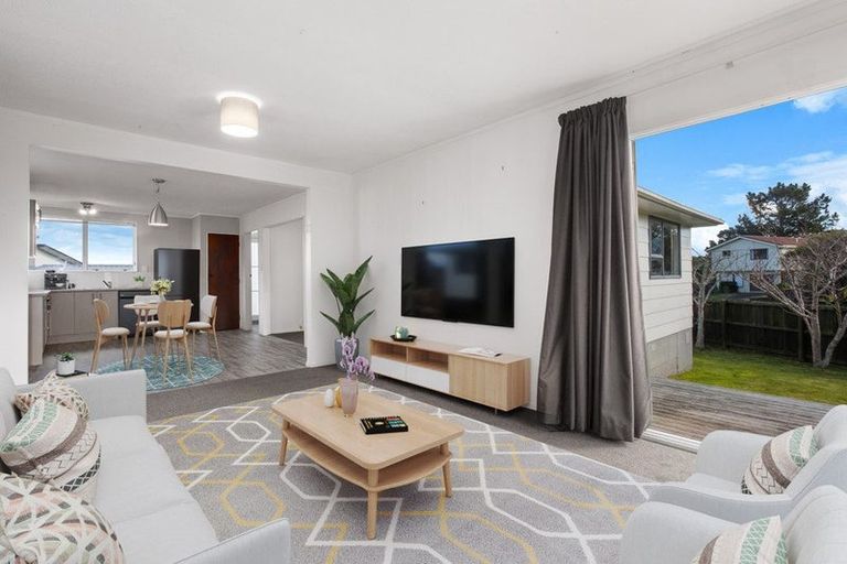 Photo of property in 7 The Bollard, Whitby, Porirua, 5024