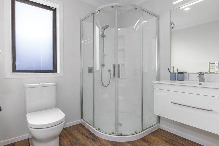 Photo of property in 104 Hinemoa Street, Levin, 5510