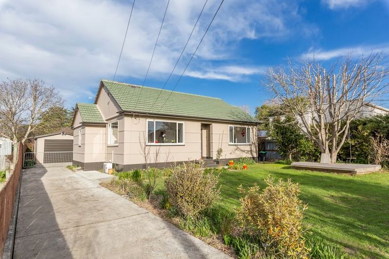 Photo of property in 16 Mccombs Street, Somerfield, Christchurch, 8024