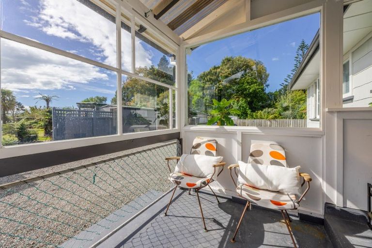 Photo of property in 243 State Highway 2, Clive, 4102