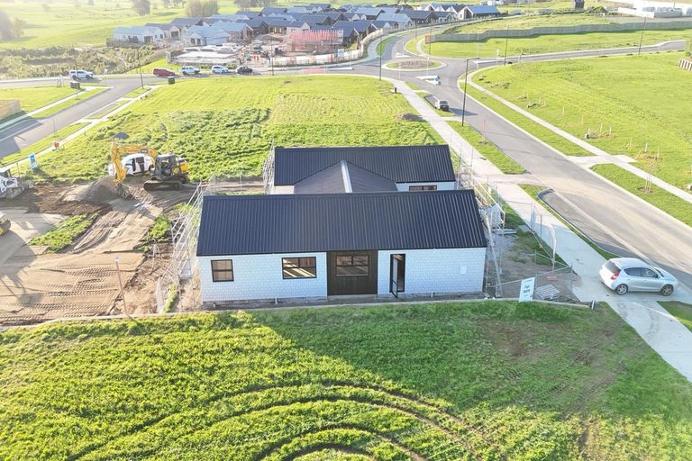 Photo of property in 35 Manaia Road, Tairua, 3508
