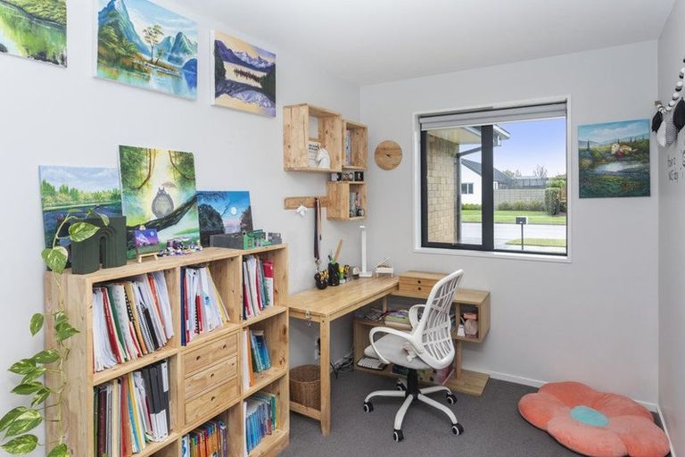 Photo of property in 113 Georgina Street, Marshland, Christchurch, 8083
