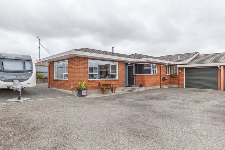 Photo of property in 25b Trafalgar Street, Levin, 5510