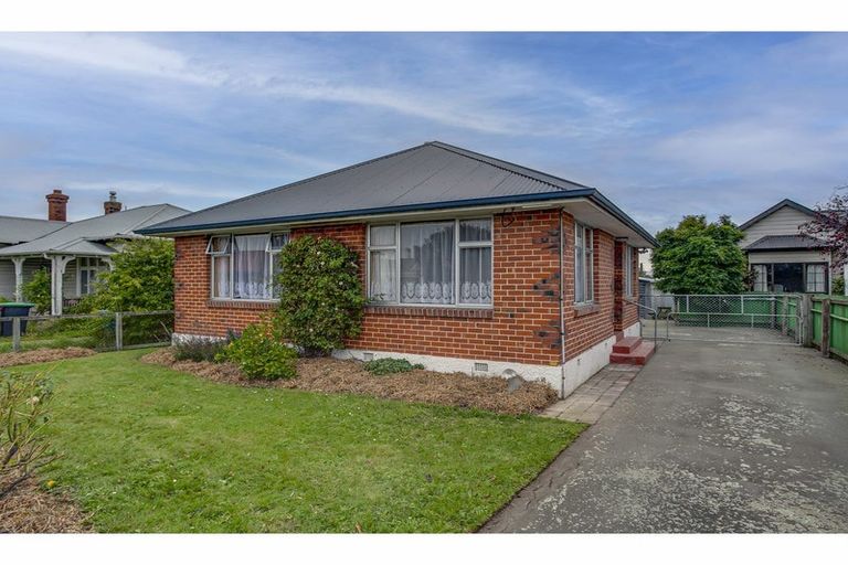 Photo of property in 136 Otipua Road, Watlington, Timaru, 7910