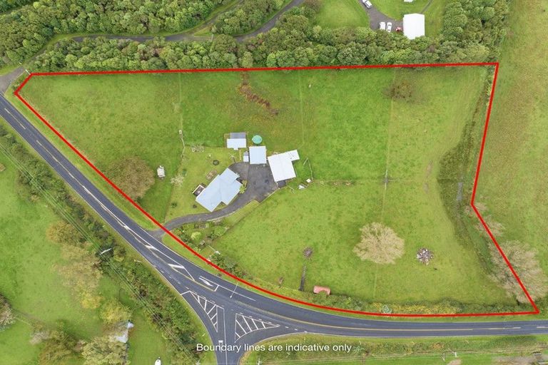 Photo of property in 425 Waiuku-otaua Road, Waiuku, 2682