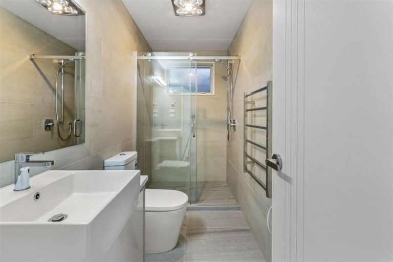 Photo of property in 24 Koropa Road, Flat Bush, Auckland, 2019