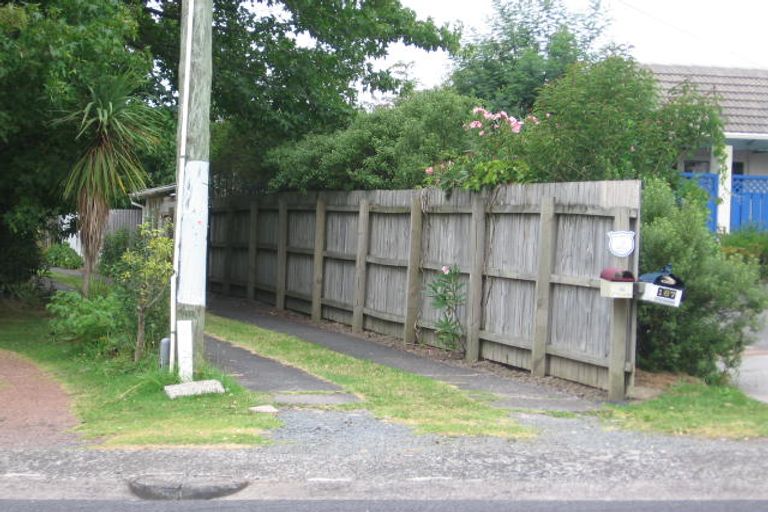 Photo of property in 1/167a Birkdale Road, Birkdale, Auckland, 0626