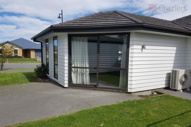 Photo of property in 54 Gosling Crescent, Halswell, Christchurch, 8025