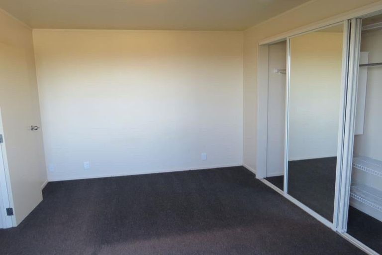 Photo of property in 31 Crownhill Street, Spotswood, New Plymouth, 4310