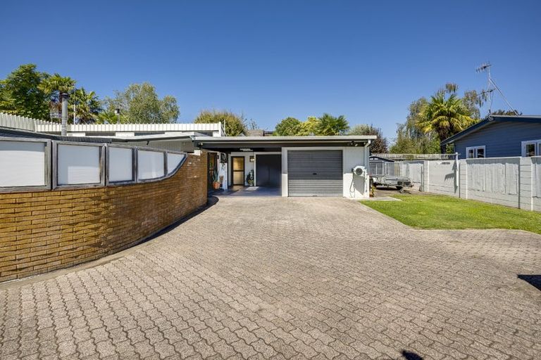 Photo of property in 1/117 Guppy Road, Taradale, Napier, 4112
