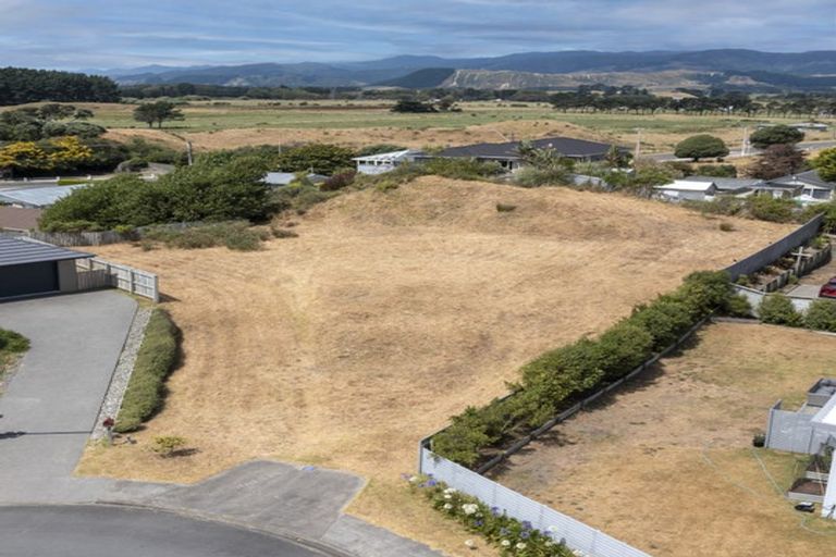 Photo of property in 106 Mountain View Terrace End, Otaki Beach, Otaki, 5512