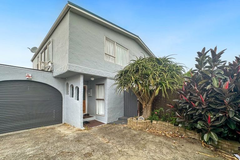 Photo of property in 24 Brees Street, Epuni, Lower Hutt, 5011
