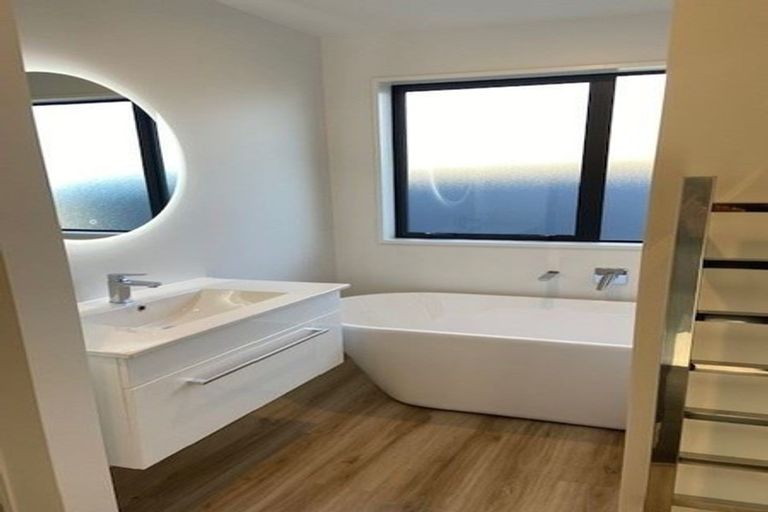 Photo of property in 36 Fairbairn Road, Rolleston, 7614