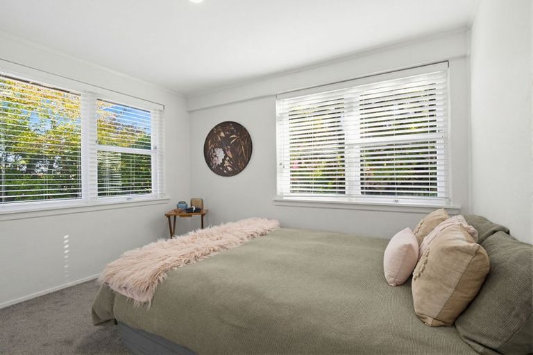 Photo of property in 46b Grand Vue Road, Kawaha Point, Rotorua, 3010