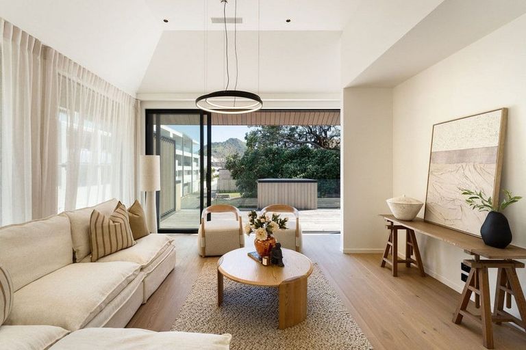 Photo of property in 30b Pitau Road, Mount Maunganui, 3116