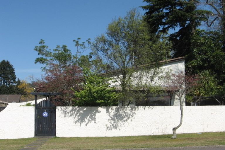 Photo of property in 8a Sophia Street, Glenholme, Rotorua, 3010