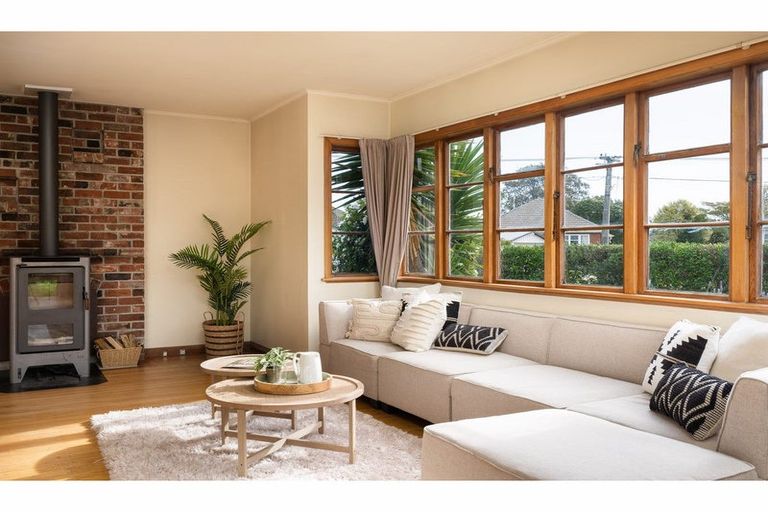 Photo of property in 12 Mccombs Street, Somerfield, Christchurch, 8024