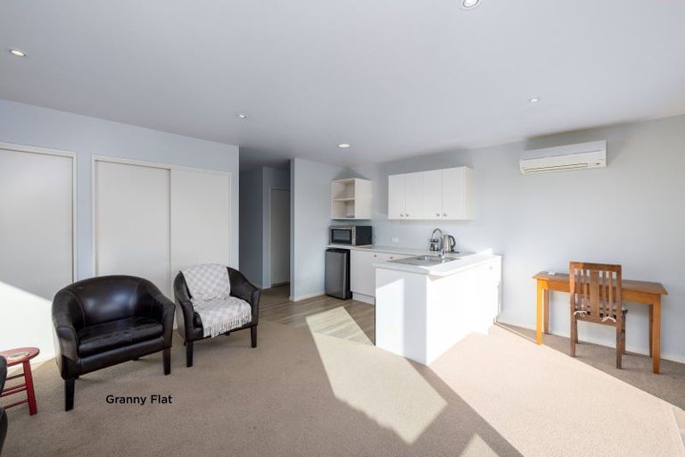 Photo of property in 140 Johns Road, Rangiora, 7400