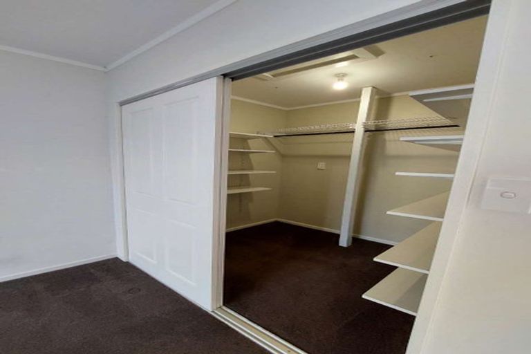Photo of property in 1/205 Bucklands Beach Road, Bucklands Beach, Auckland, 2012