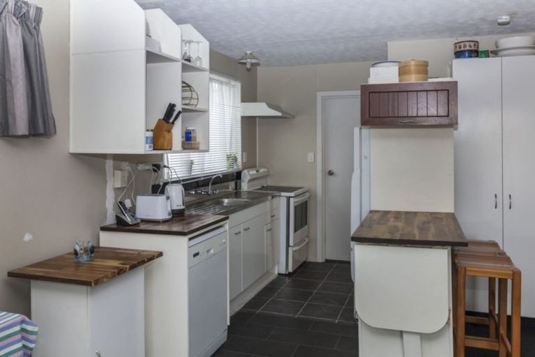 Photo of property in 41 Oldwood Street, Bishopdale, Christchurch, 8053