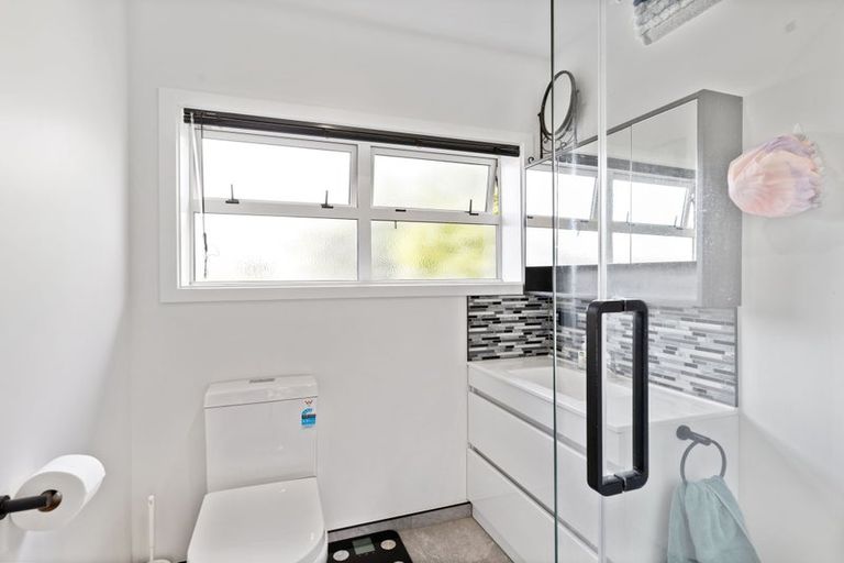 Photo of property in 1/86 Amyes Road, Hornby, Christchurch, 8042