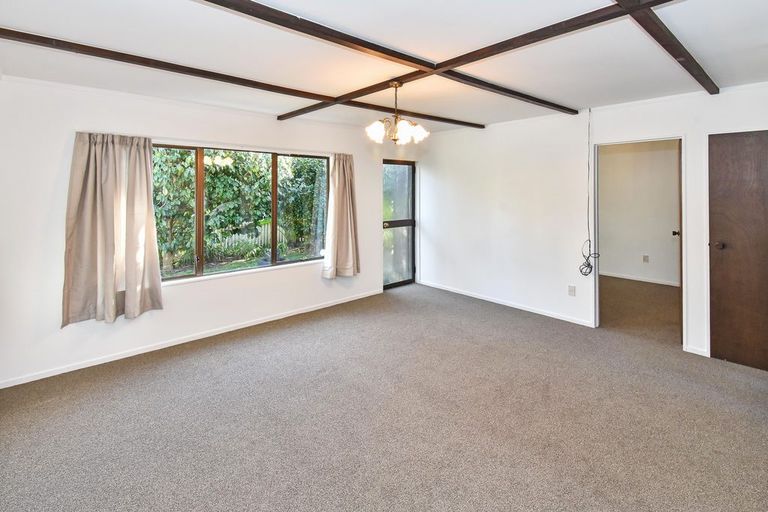 Photo of property in 3/25 Waterview Road West, Takanini, 2112