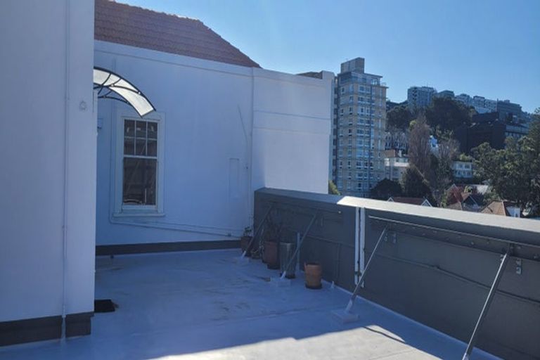 Photo of property in Blythswood Flats, 16/3f Aro Street, Aro Valley, Wellington, 6021