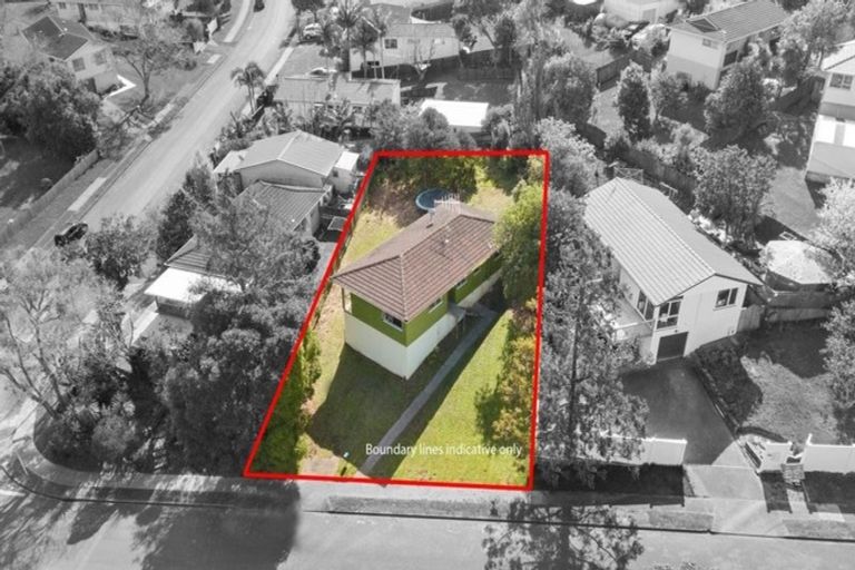 Photo of property in 5 Topliss Drive, Northcross, Auckland, 0632