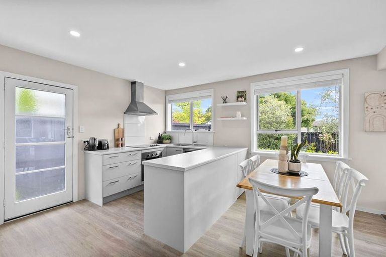 Photo of property in 36 Condell Avenue, Papanui, Christchurch, 8053