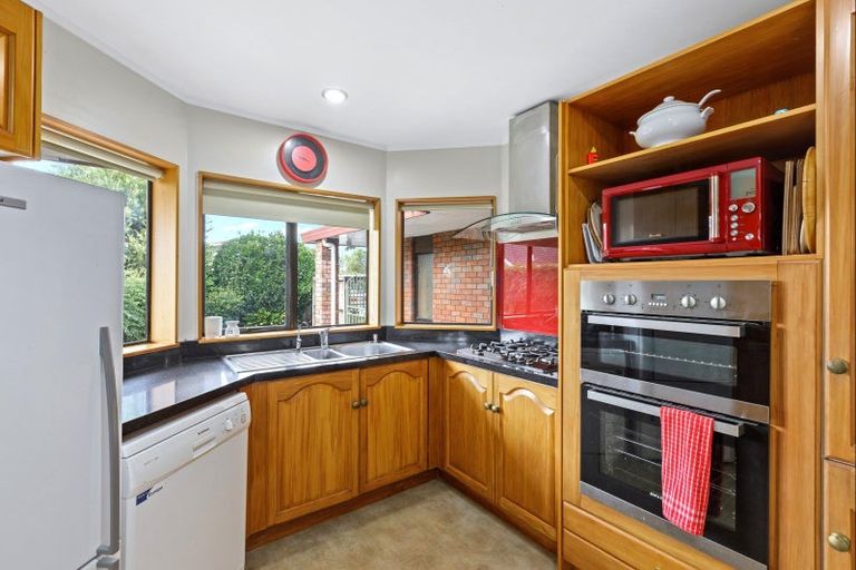 Photo of property in 24 Maygrove Drive, Orewa, 0931