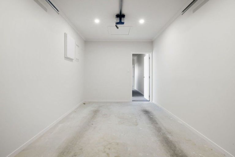 Photo of property in 27u3 Norman Street, Nawton, Hamilton, 3200