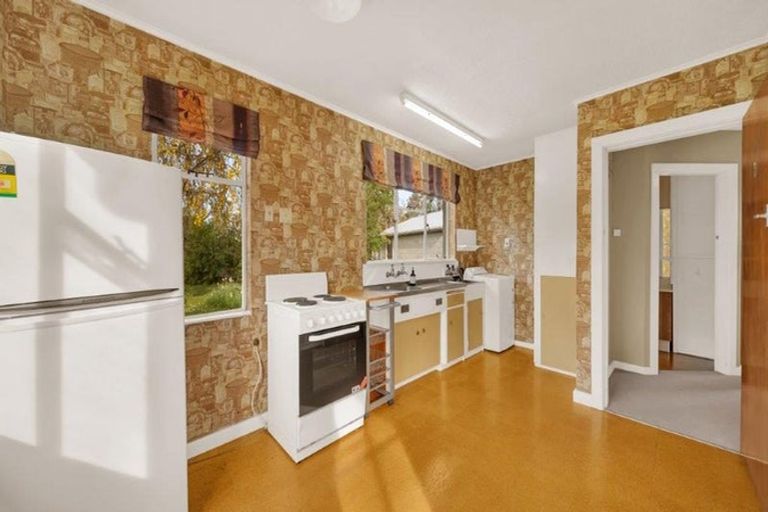 Photo of property in 28 Russley Road, Russley, Christchurch, 8042