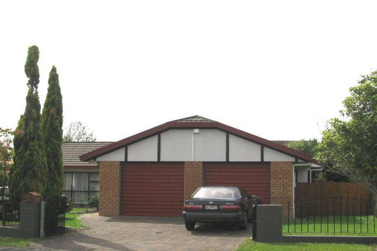 Photo of property in 21 Septimus Place, Henderson, Auckland, 0612