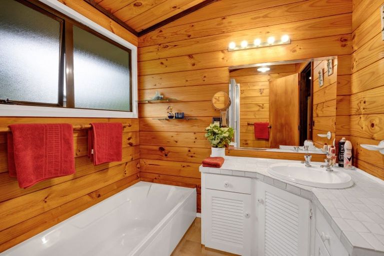 Photo of property in 87c Rata Street, Inglewood, 4330