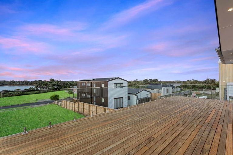 Photo of property in 8 Otohikawa Avenue, Glenbrook, Waiuku, 2681