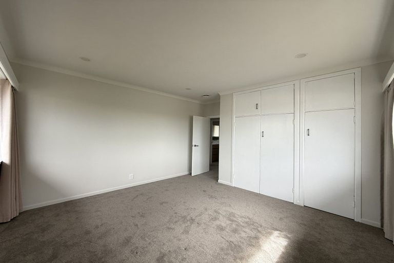 Photo of property in 186 Rangatira Road, Beach Haven, Auckland, 0626