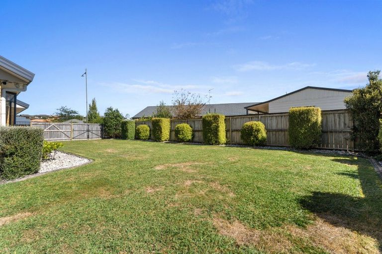 Photo of property in 9 Farnborough Drive, Nawton, Hamilton, 3200