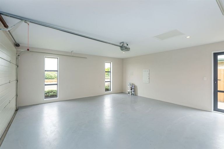 Photo of property in 14 Richmond Avenue, Halswell, Christchurch, 8025