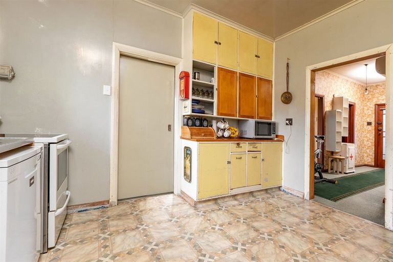 Photo of property in 2 Mcgregor Crescent, Masterton, 5810