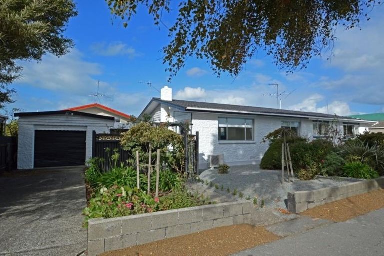 Photo of property in 35 Melbourne Street, Windsor, Invercargill, 9810