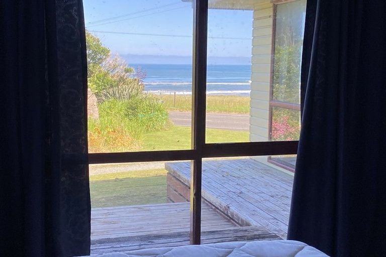 Photo of property in 4 Golden Sands Road, Barrytown, Runanga, 7873