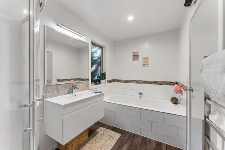 Photo of property in 1/16 Kelso Grove, Kelson, Lower Hutt, 5010