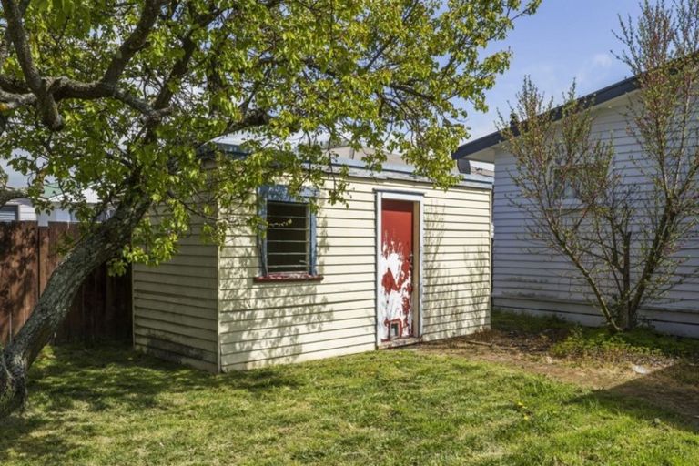 Photo of property in 35 Gladstone Road, Richmond, 7020