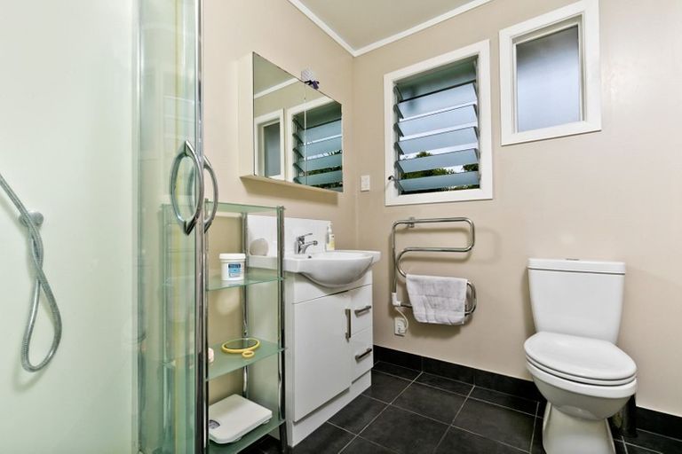 Photo of property in 59a Keegan Drive, Massey, Auckland, 0614