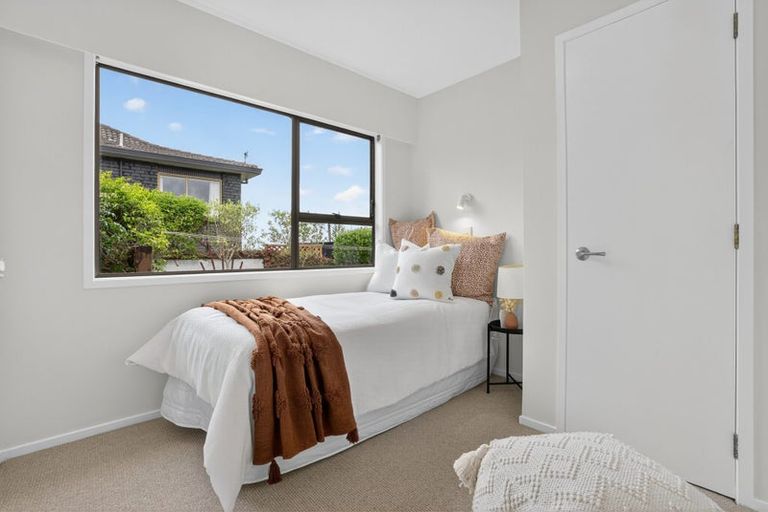 Photo of property in 1/1a Gordon Avenue, Forrest Hill, Auckland, 0620