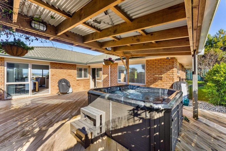 Photo of property in 7 Omana Avenue, Shelly Beach, Helensville, 0874