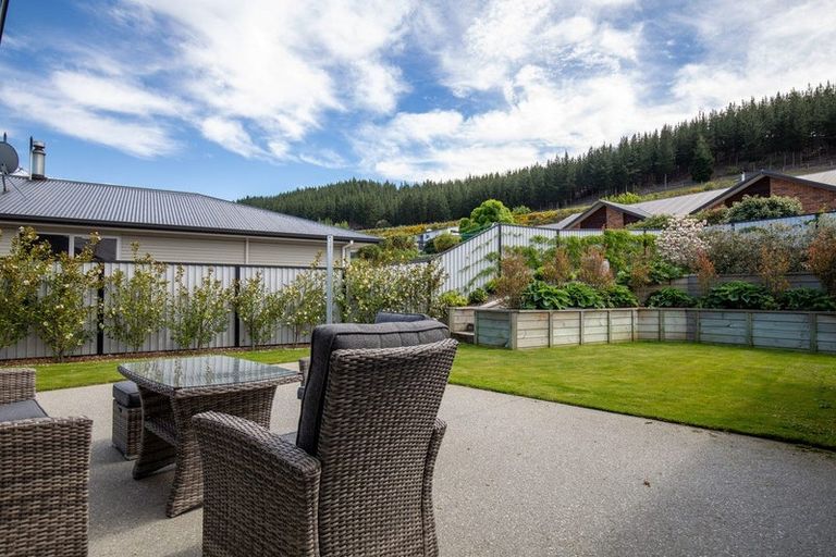 Photo of property in 76 Shields Street, Clyde, 9330