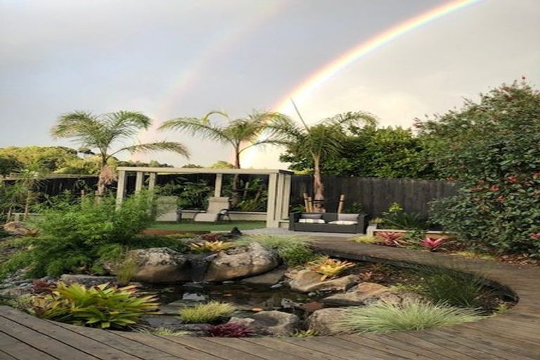 Photo of property in 20b Cambridge Road, Riverhead, 0820