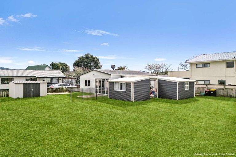 Photo of property in 4 Endeavour Close, Whitianga, 3510