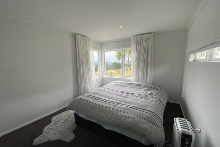 Photo of property in 25 Breton Grove, Kingston, Wellington, 6021